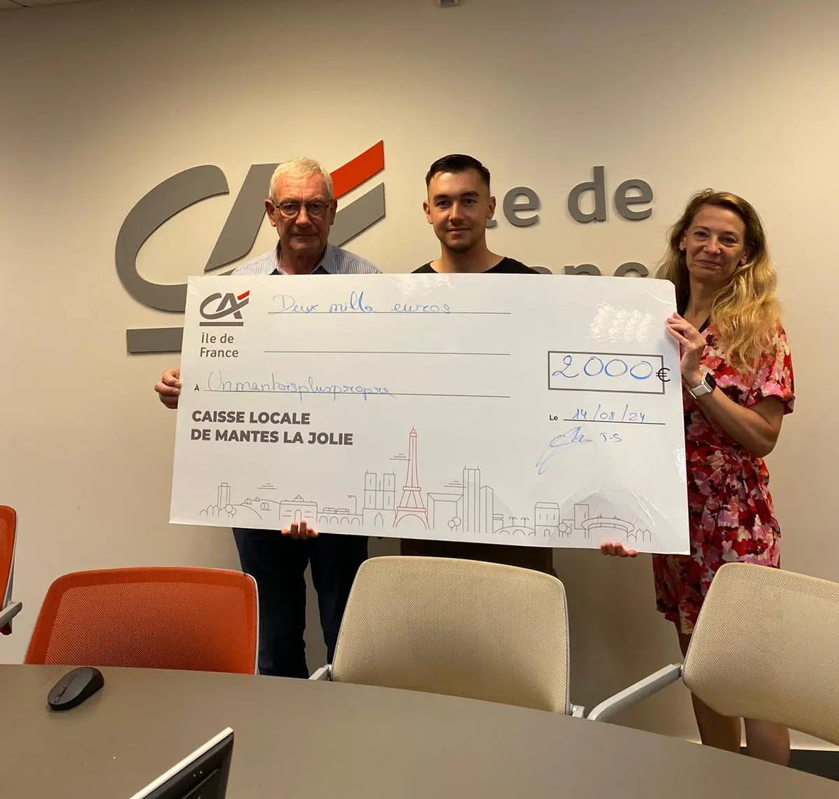 logo mantoispluspropre